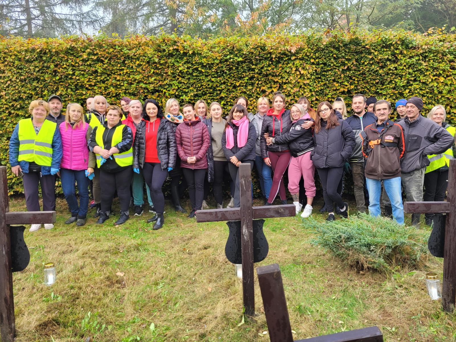 Posprzątaliśmy groby naszych podopiecznych