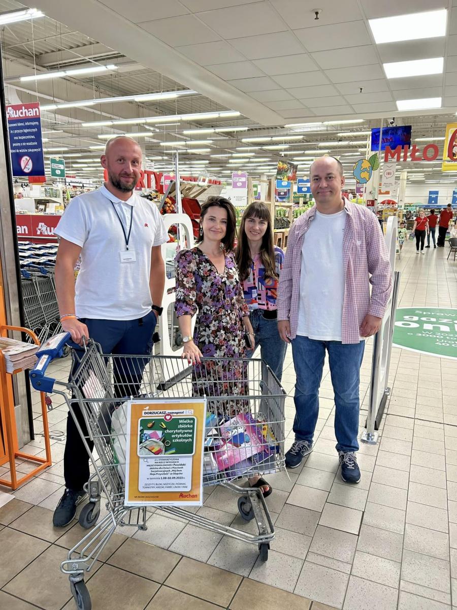 Zachęcamy do wsparcia zbiórki artykułów szkolnych na rzecz naszych podopiecznych