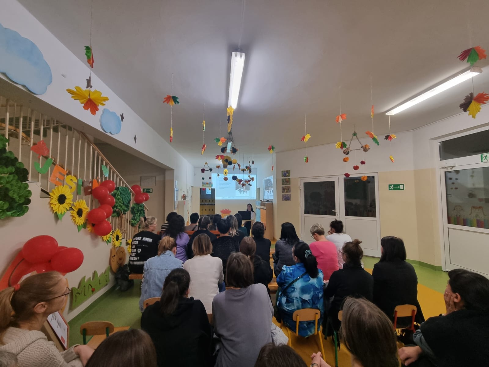 Żłobek w Słupsku, spotkanie pracownik&oacute;w w sprawie ochrony małoletnich