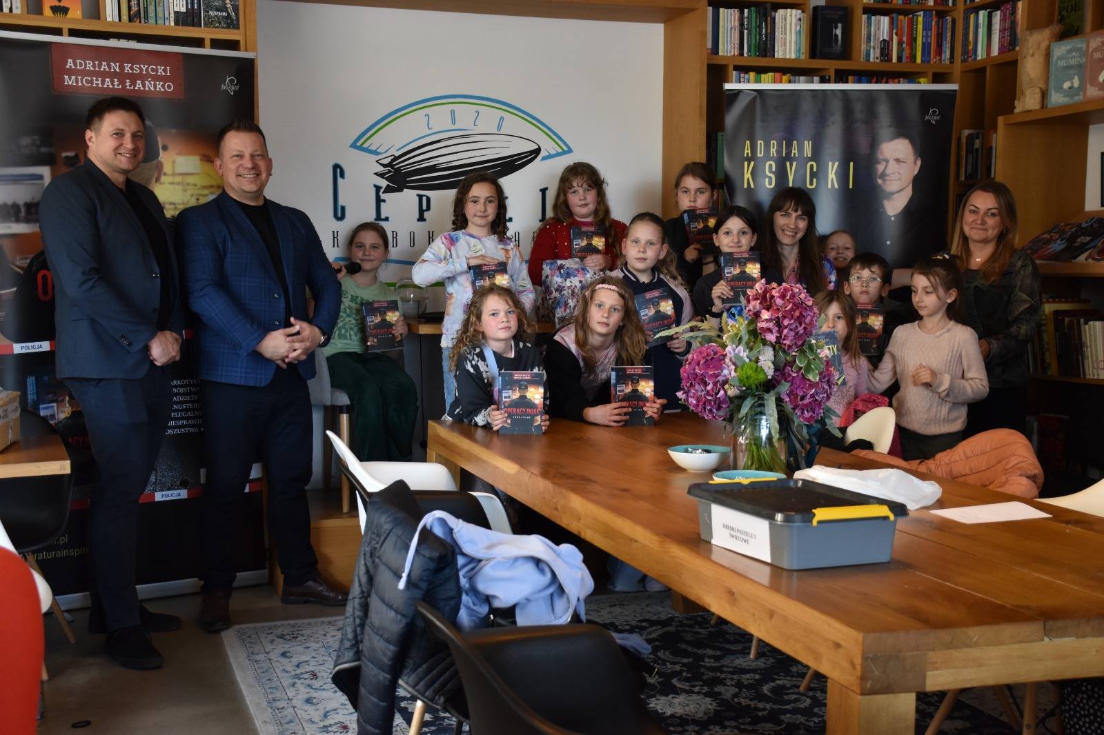 Dzieci z Placówki nr 4 uczestniczyły w spotkaniu autorskim w 