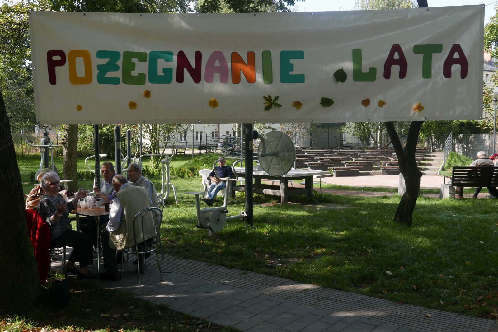 Pożegnanie lata w wykonaniu seniorów z DDPS-u