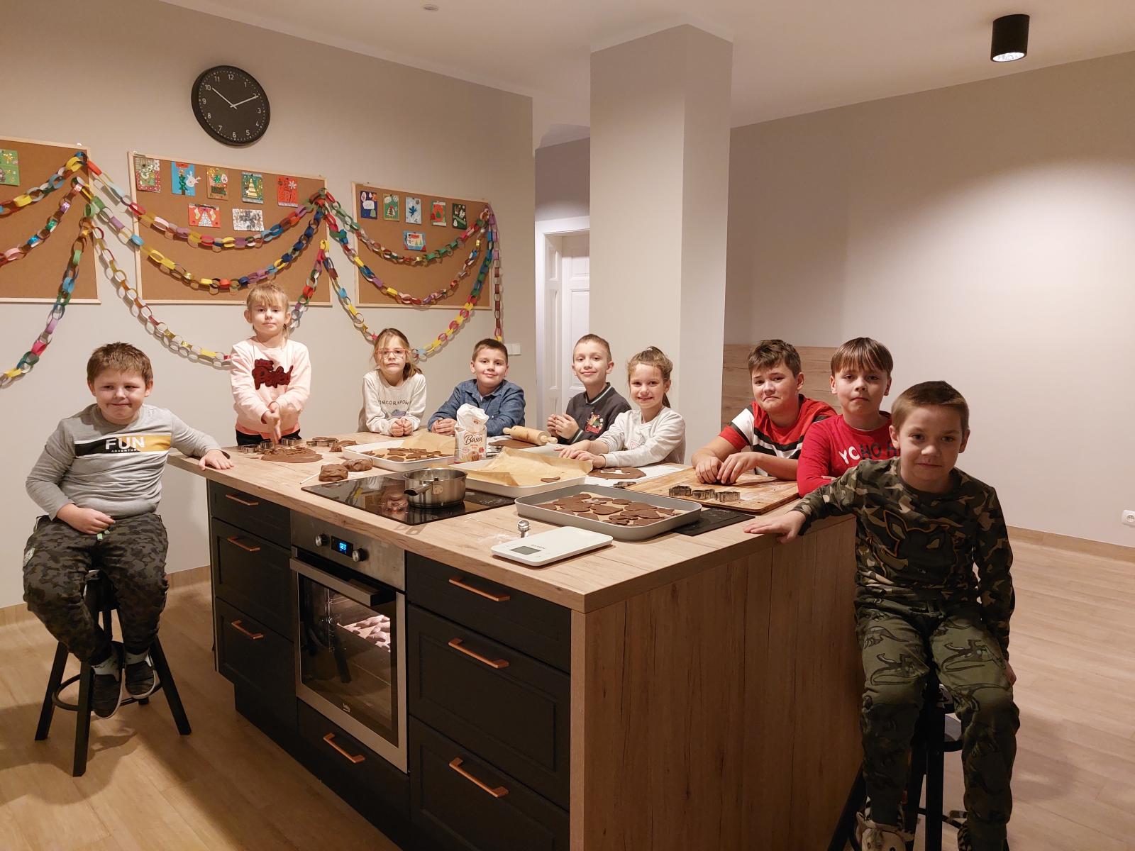 Miesiąc twórczej i wesołej zabawy w Pracowni Samodzielności 