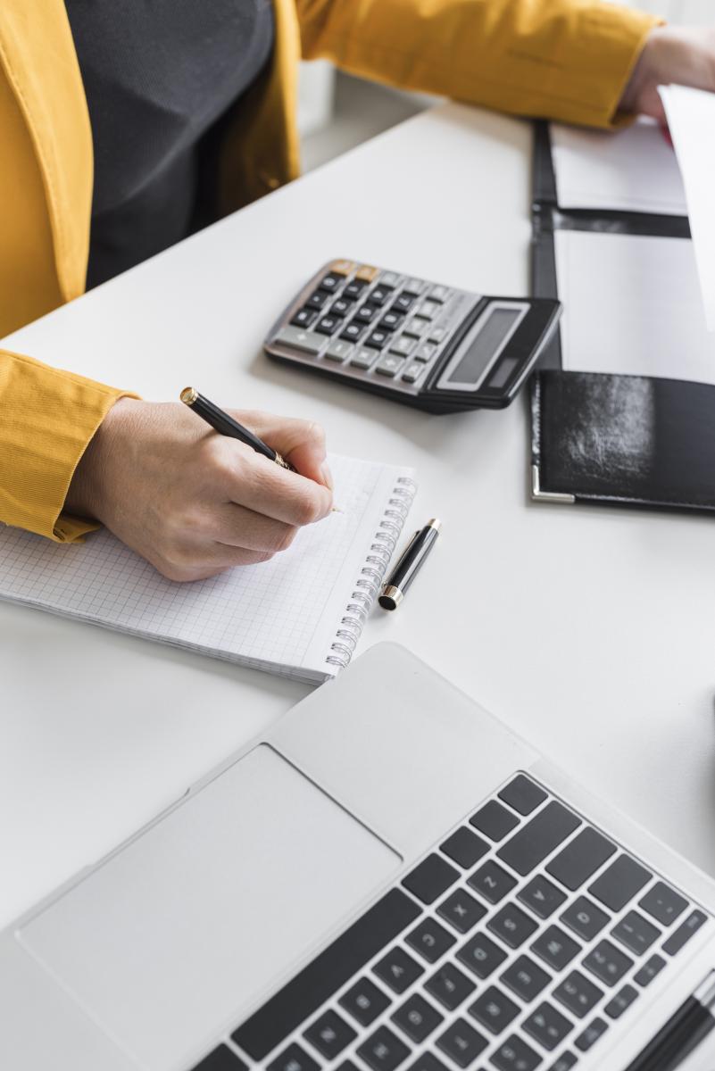 Nabór na wolne stanowisko urzędnicze ds. płac w Dziale Finansowym