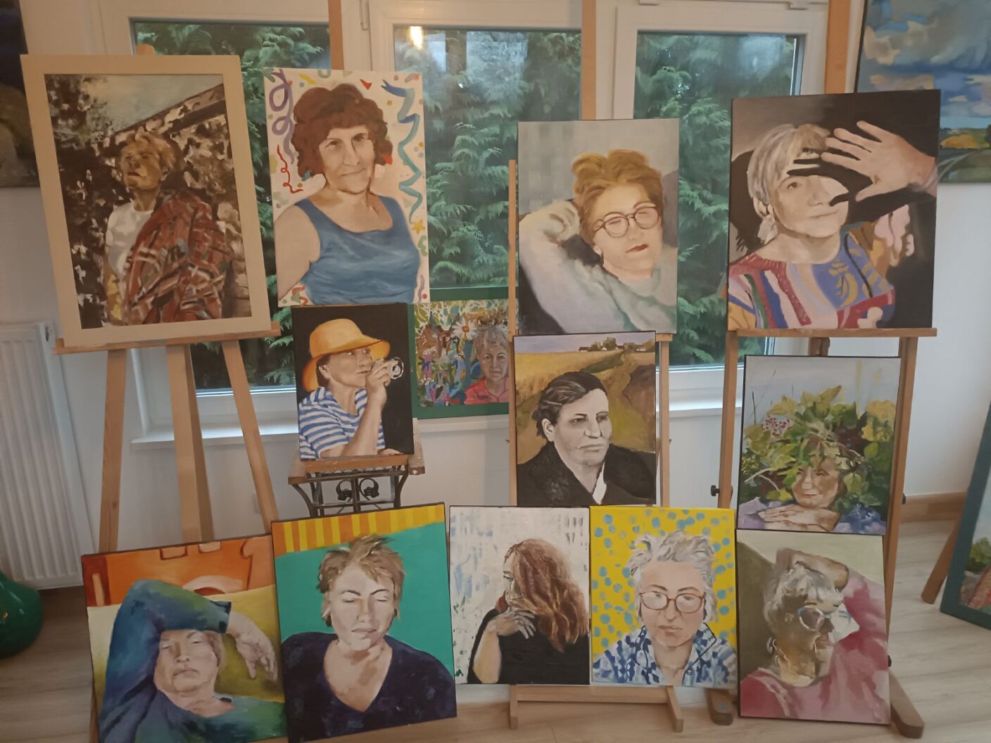 Zapraszamy na wystawę malarstwa członkiń Klubu KAWON w Słupsku